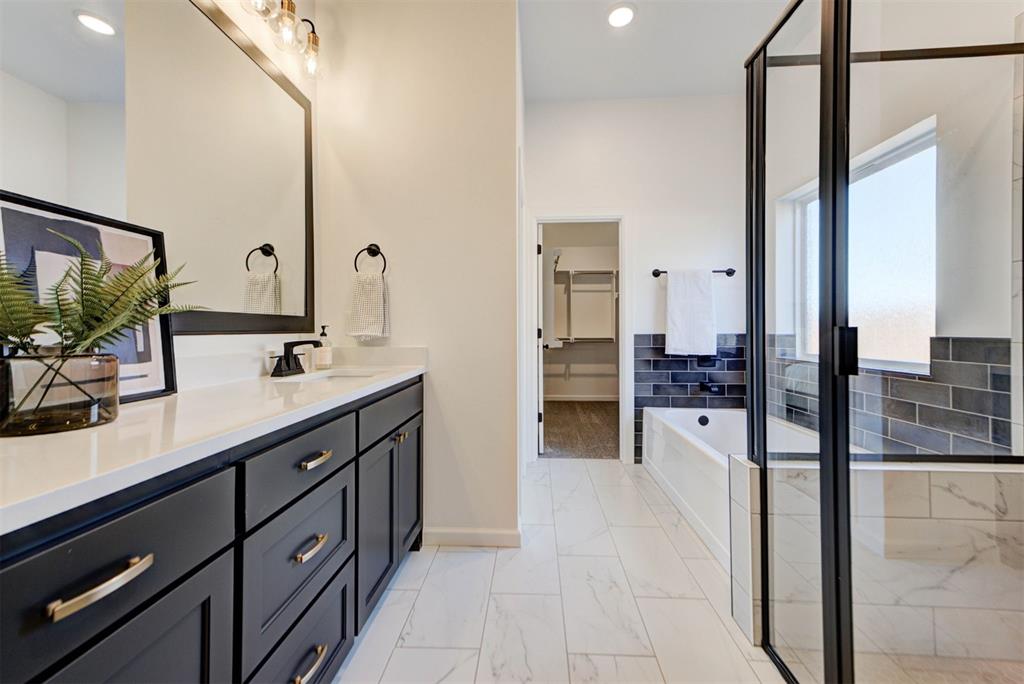 6208 Frankie Lynn Lane Property Photo 22