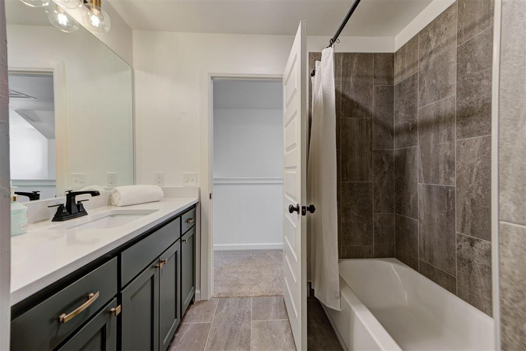 6208 Frankie Lynn Lane Property Photo 34