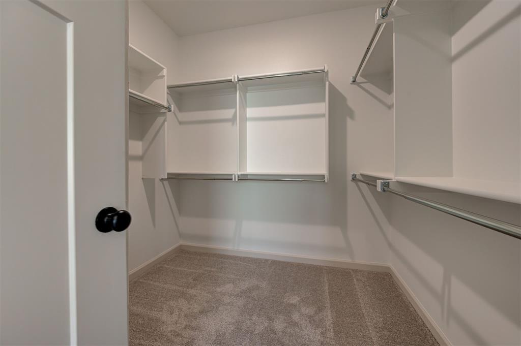 2216 Los Angeles Avenue Property Photo 23