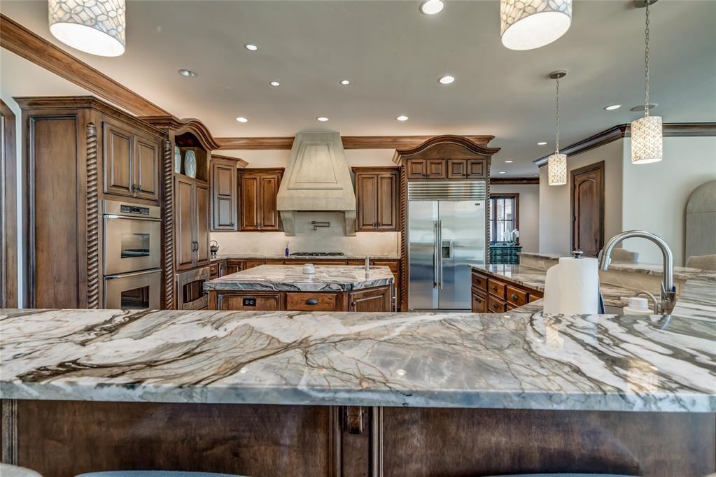 6401 Oak Tree Drive Property Photo 16