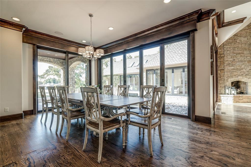 6401 Oak Tree Drive Property Photo 17