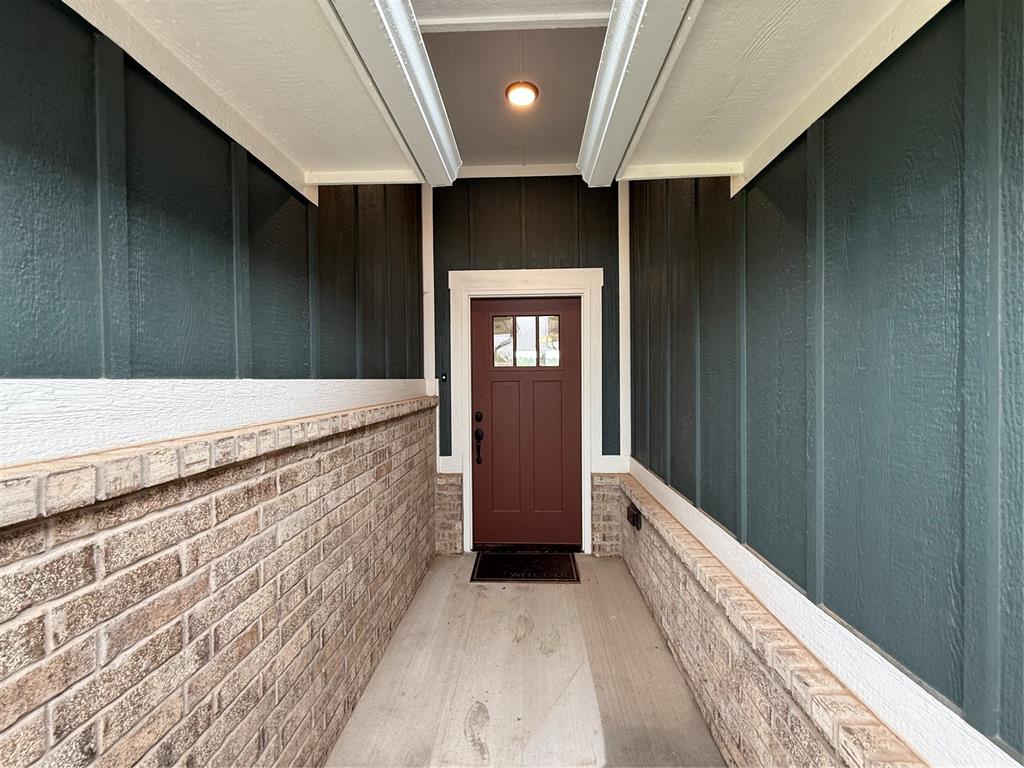 1114 Azalea Farms Road Property Photo 4