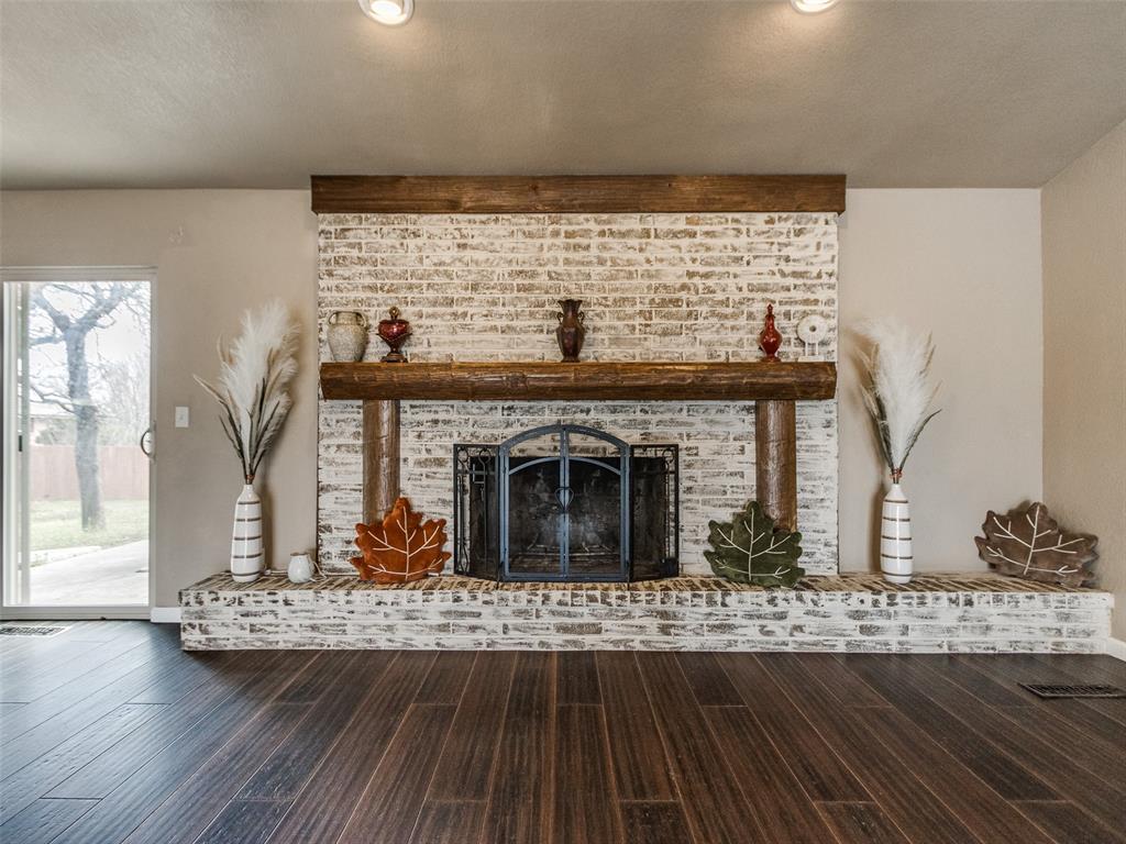 1010 Kingbird Lane Property Photo 7