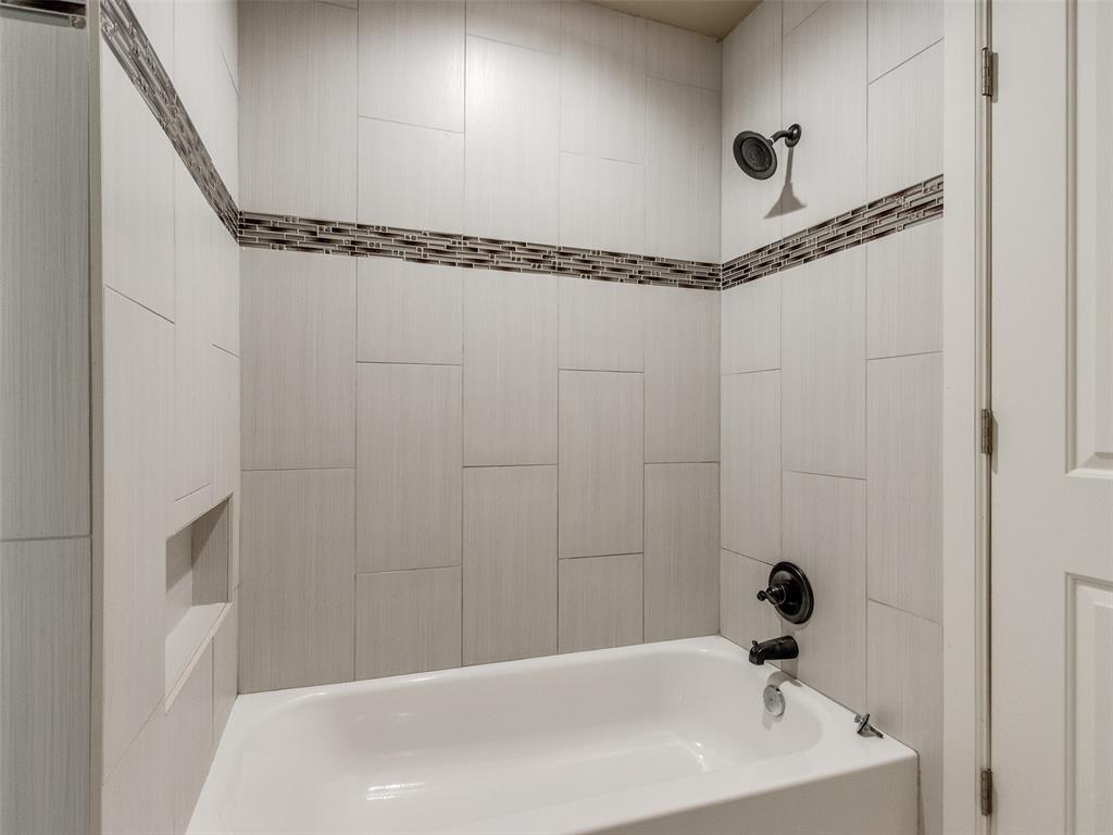1010 Kingbird Lane Property Photo 25