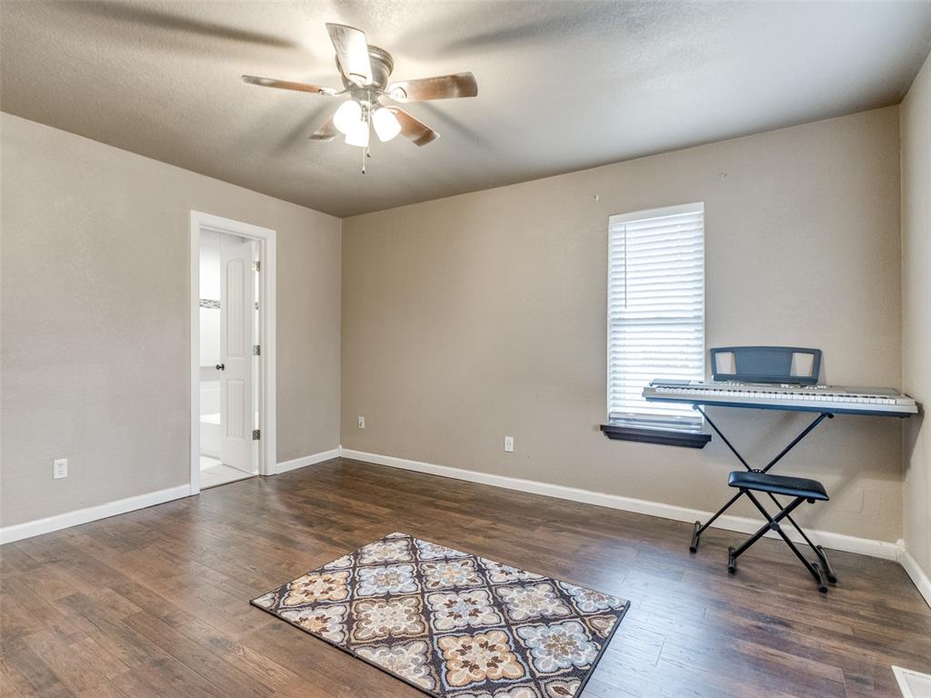 1010 Kingbird Lane Property Photo 37