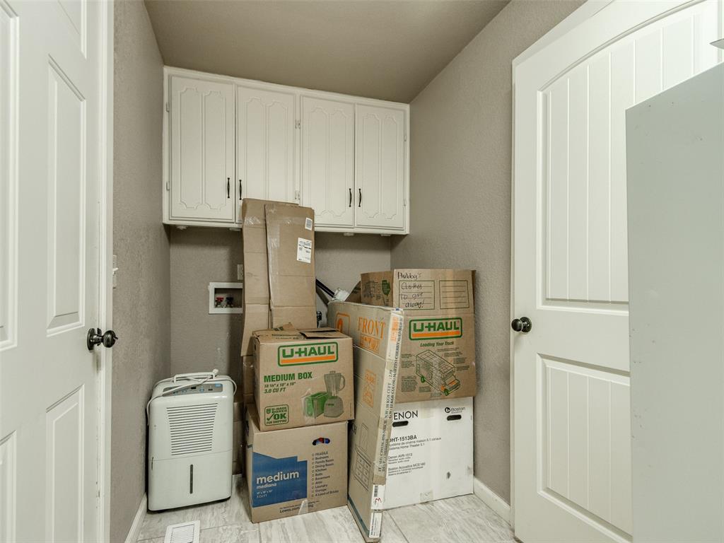 1010 Kingbird Lane Property Photo 40