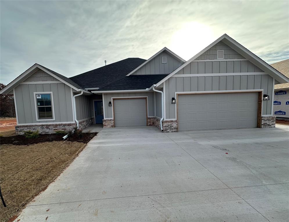 6207 Rivergate Drive Property Photo