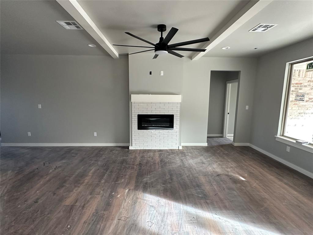 6207 Rivergate Drive Property Photo 4