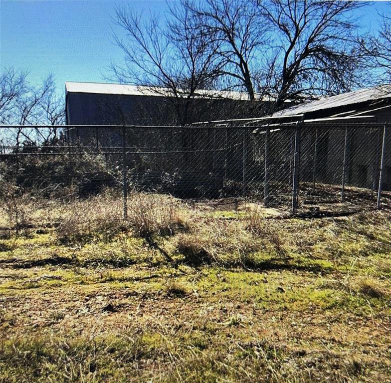 41476 Highway 59 Property Photo 25
