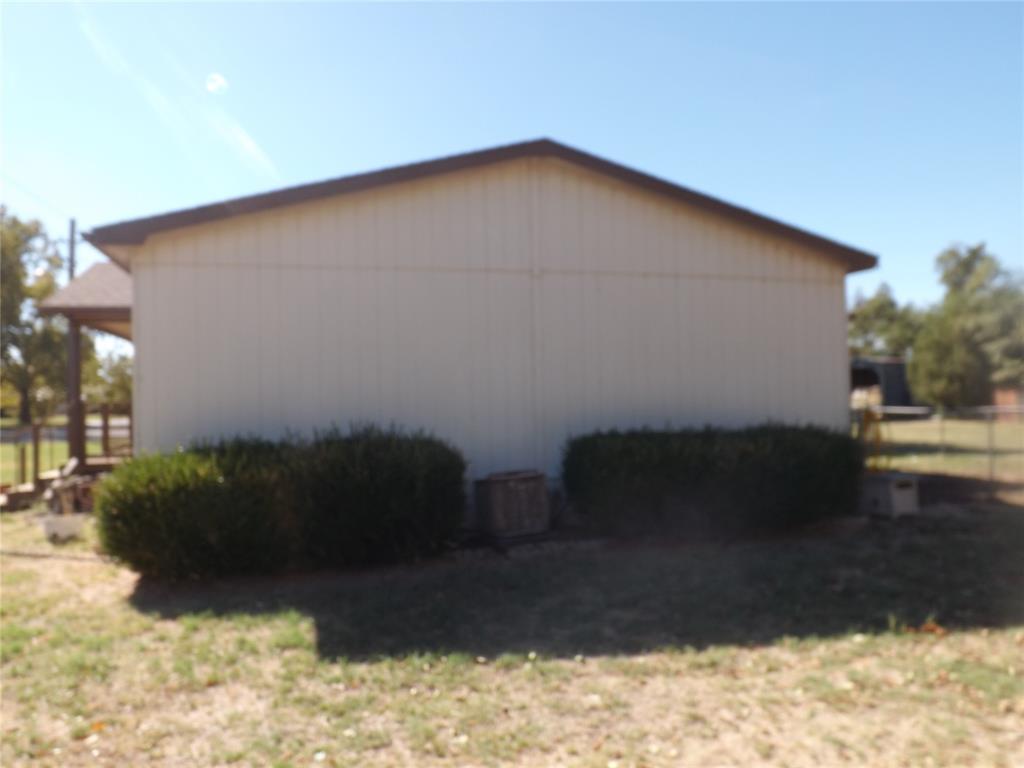 322 W Cafky Street Property Photo 6