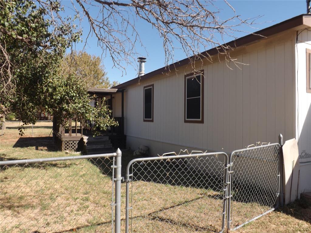 322 W Cafky Street Property Photo 9