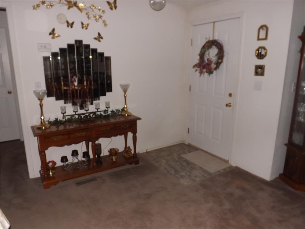 322 W Cafky Street Property Photo 20