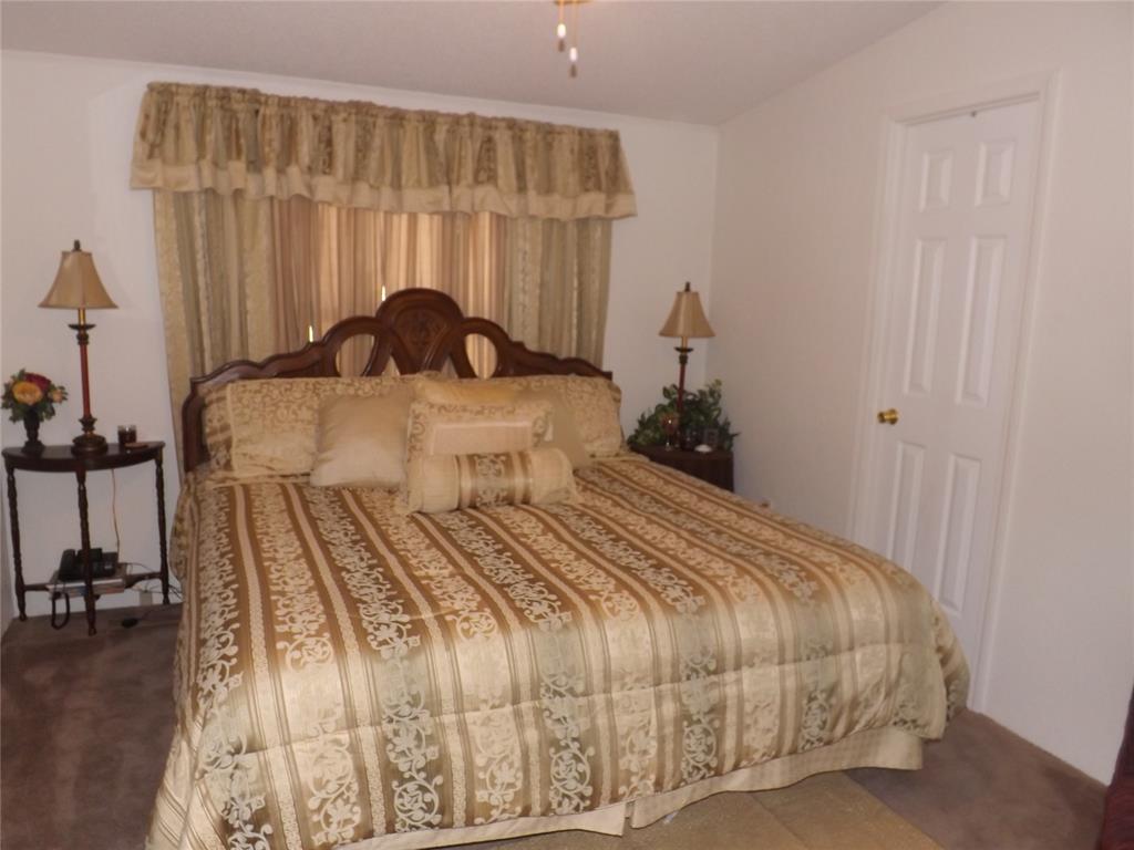 322 W Cafky Street Property Photo 24