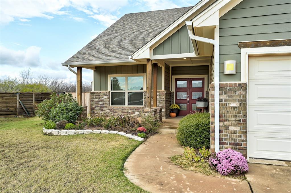 10820 Glover River Drive Property Photo 1