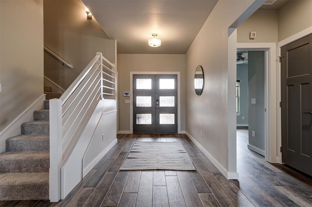 10820 Glover River Drive Property Photo 2