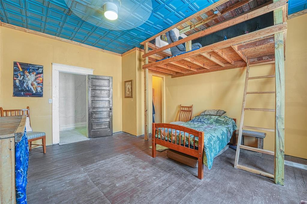 112 E Lincoln Street Property Photo 15