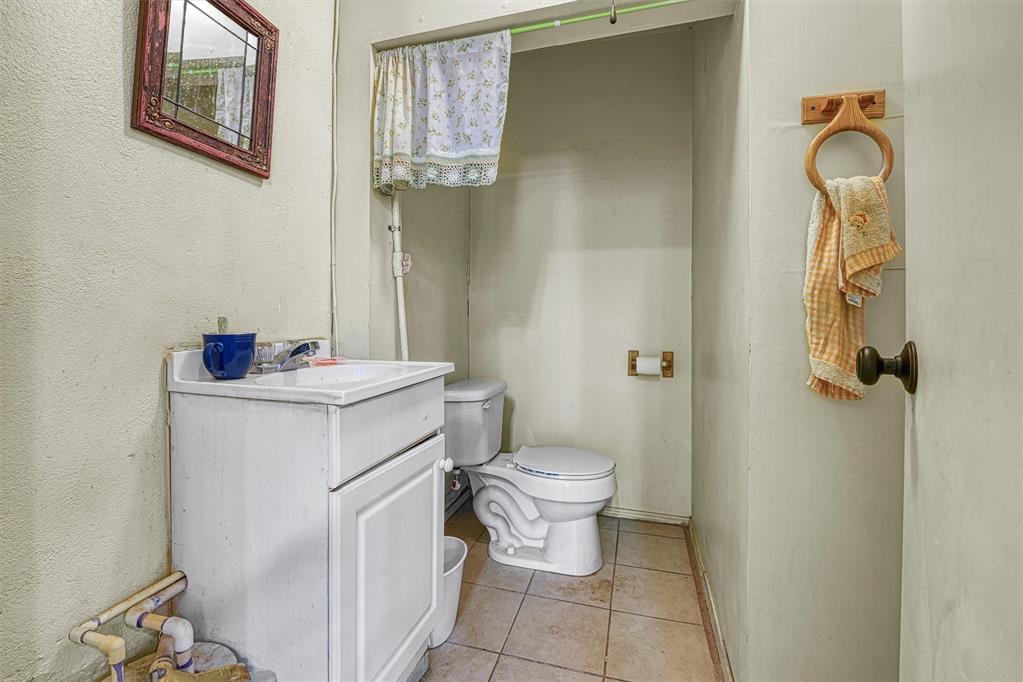 112 E Lincoln Street Property Photo 30