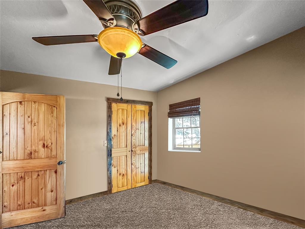 908 S Maple Road Property Photo 26