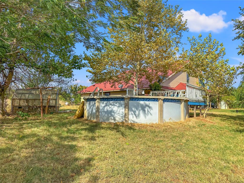 908 S Maple Road Property Photo 40