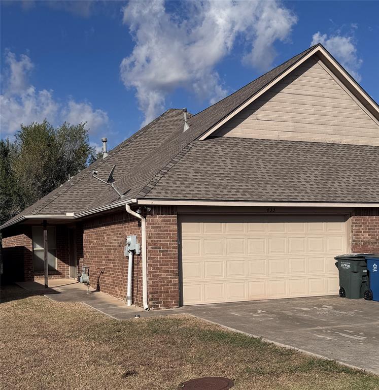 433 Sterling Pointe Way Property Photo