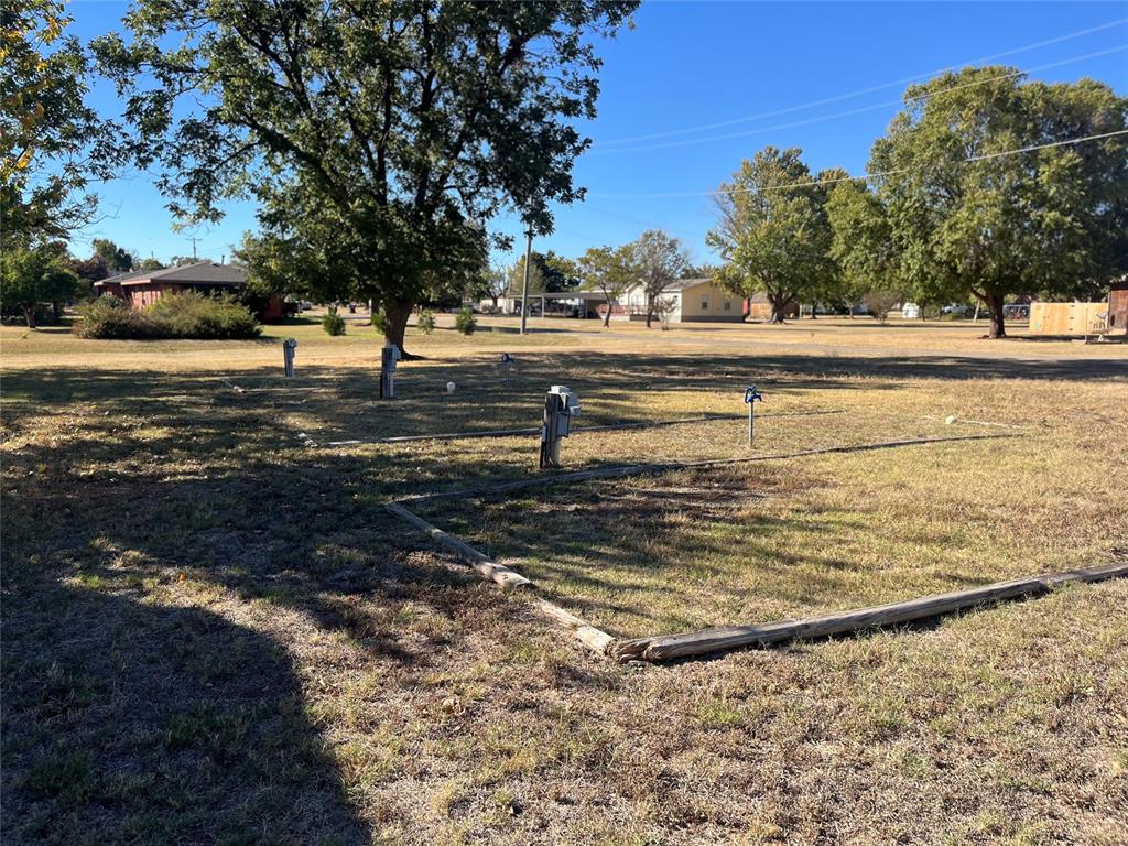 321 N Wachholtz Avenue Property Photo 28