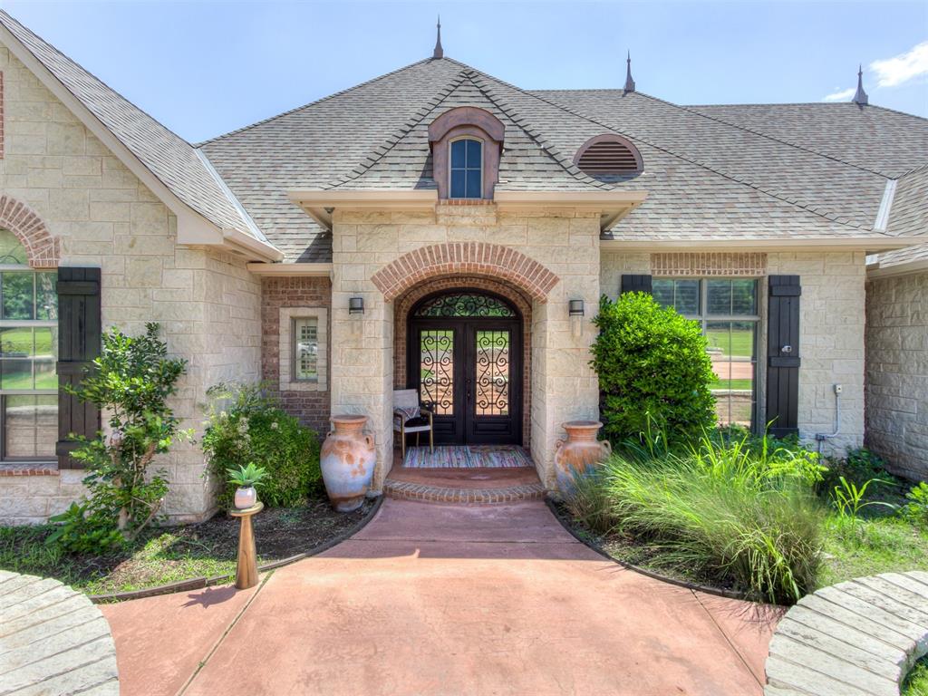 4808 Rose Rock Drive Property Photo 4
