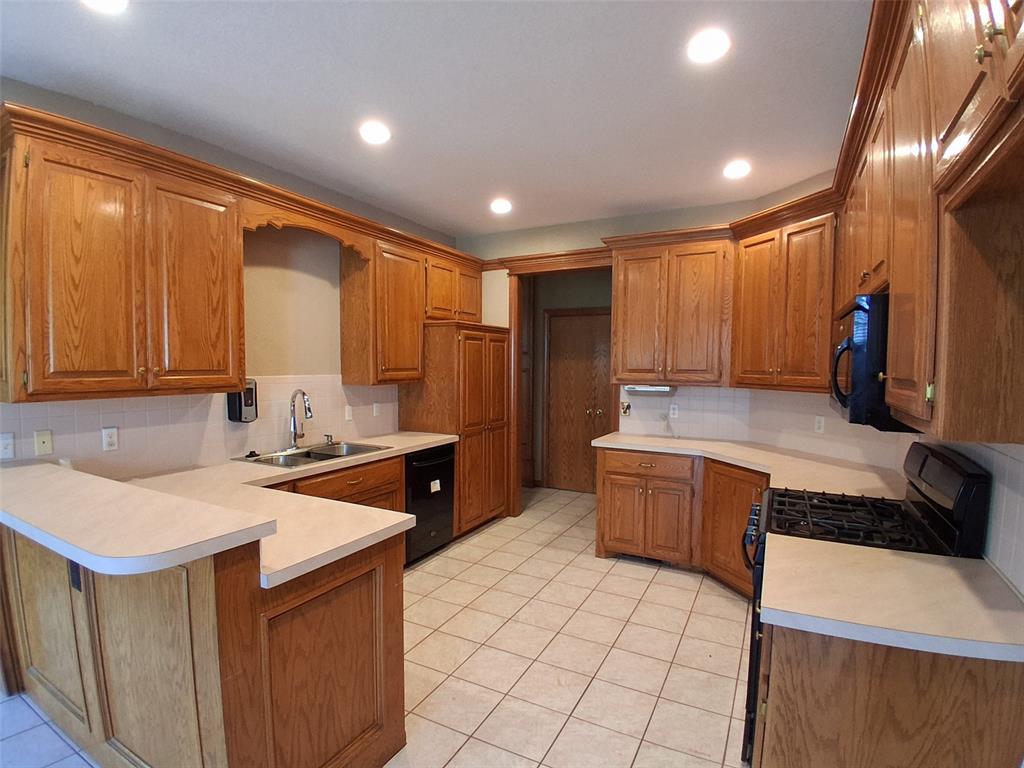 1340 Sw 121st Street Property Photo 6