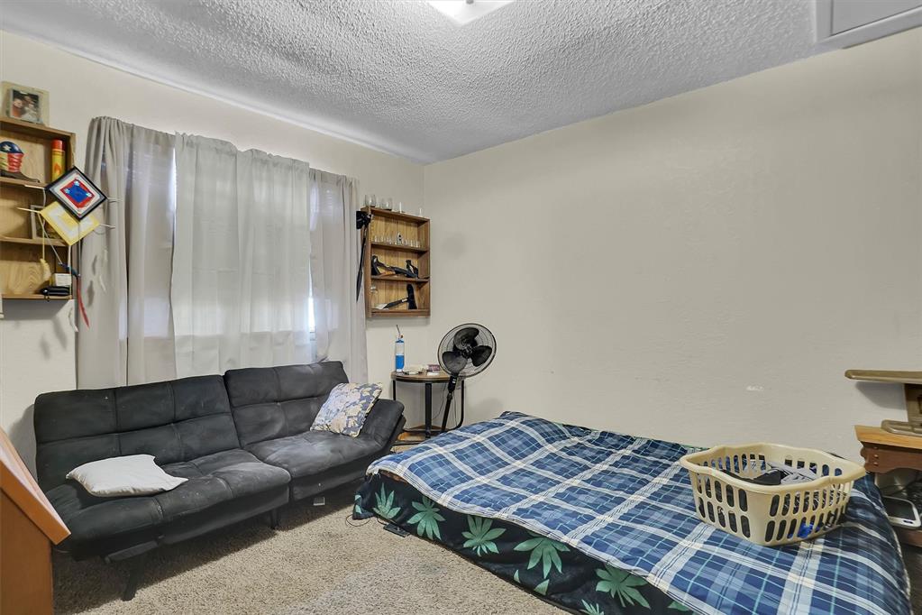 510 S Louis Tittle Avenue Property Photo 20