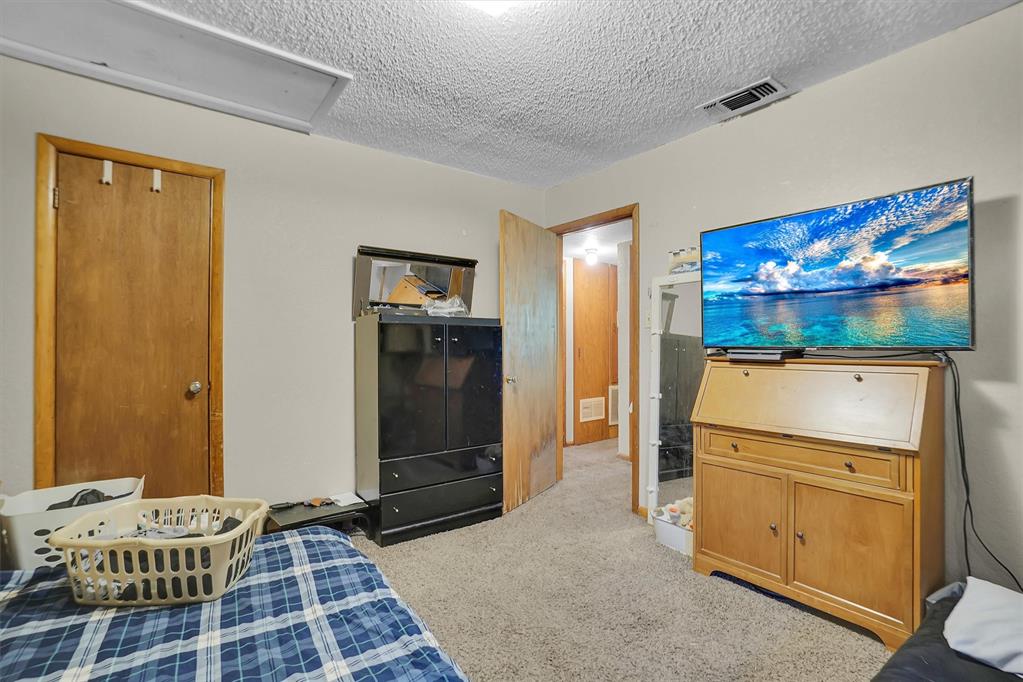 510 S Louis Tittle Avenue Property Photo 21