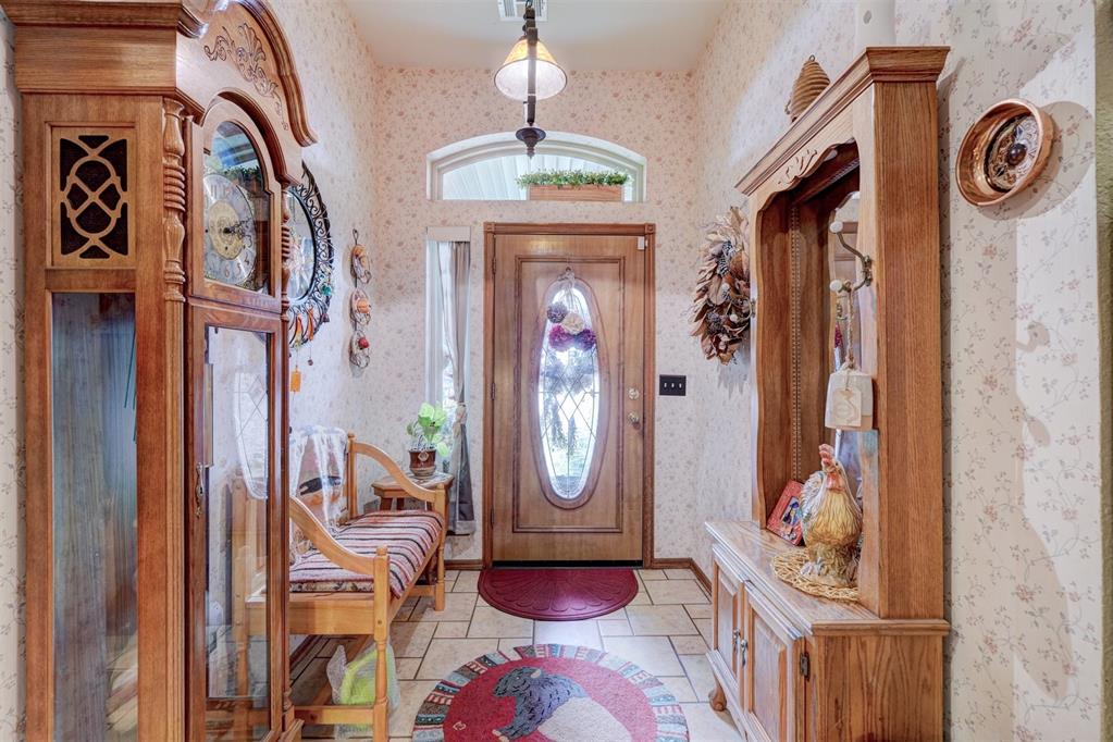 10113 Forest Lane Property Photo 5