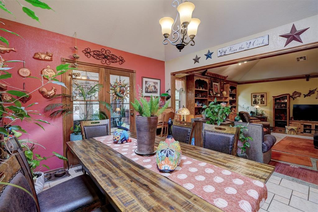 10113 Forest Lane Property Photo 13