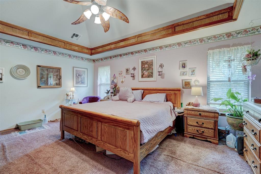 10113 Forest Lane Property Photo 22