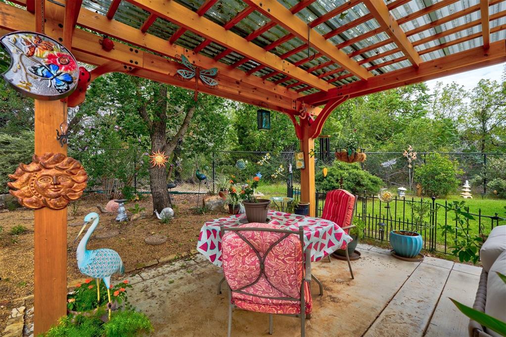 10113 Forest Lane Property Photo 37