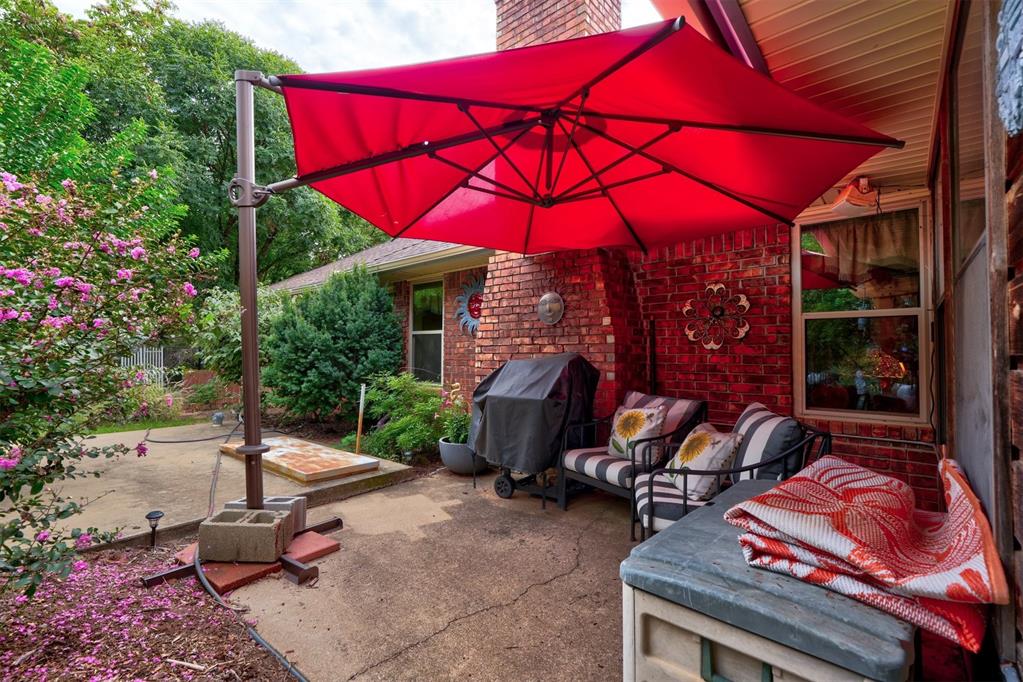 10113 Forest Lane Property Photo 38