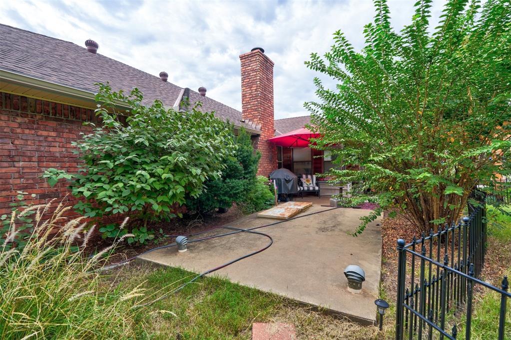 10113 Forest Lane Property Photo 46