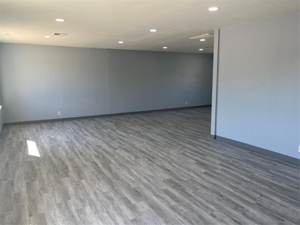 4409 N Meridian Avenue Property Photo 5