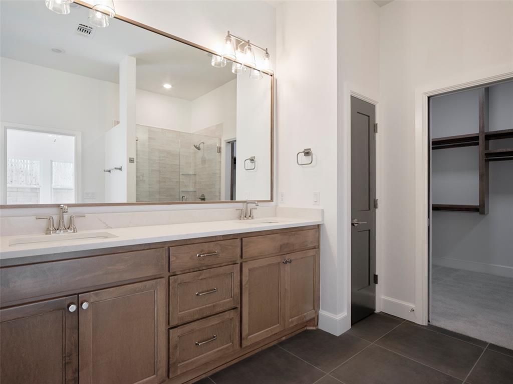 1218 Flint Hills Street Property Photo 21