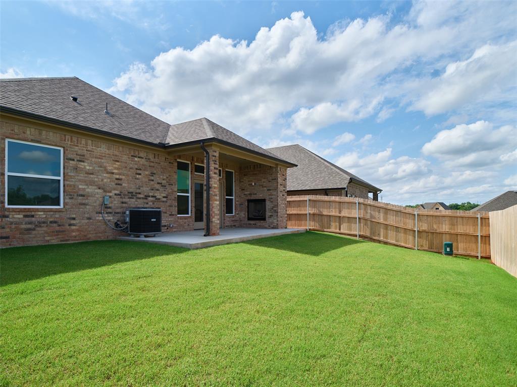 3719 Hardy Drive Property Photo 4