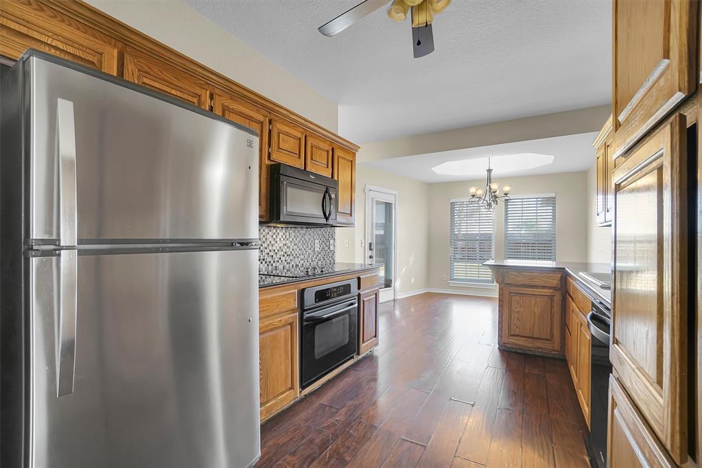 516 S Quail Run Property Photo 23