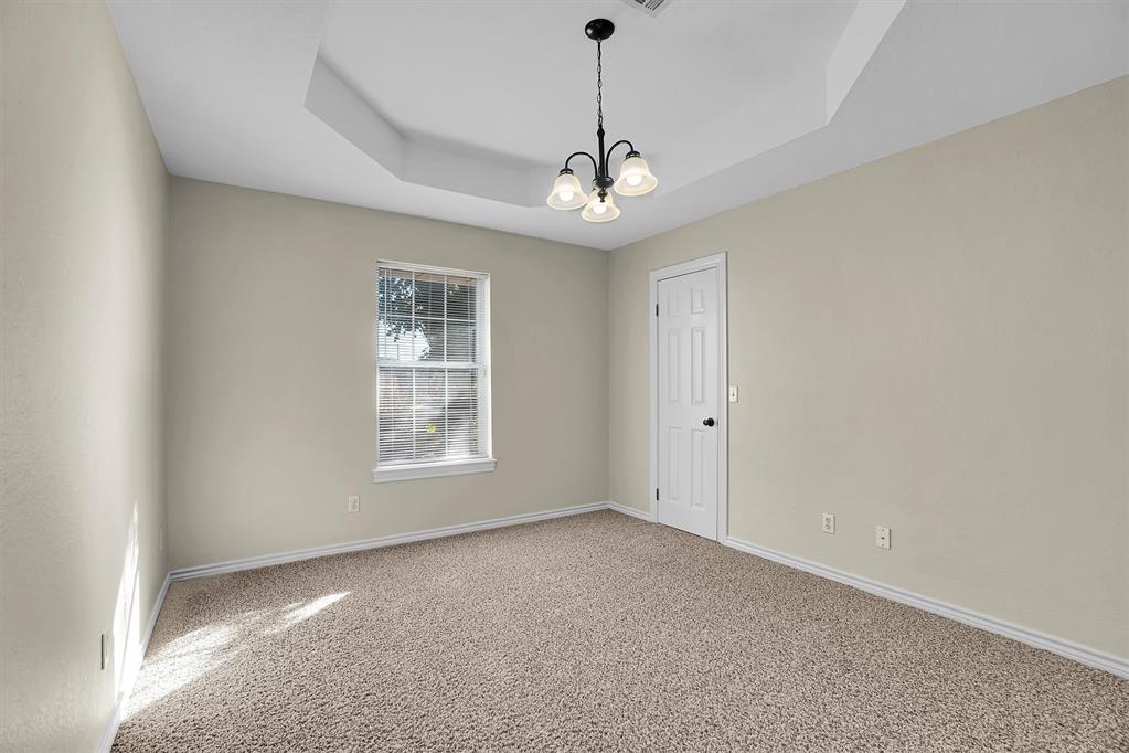 516 S Quail Run Property Photo 39