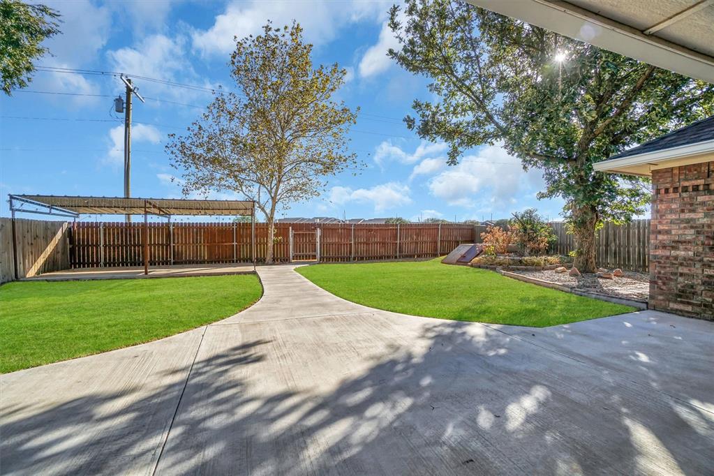 516 S Quail Run Property Photo 43