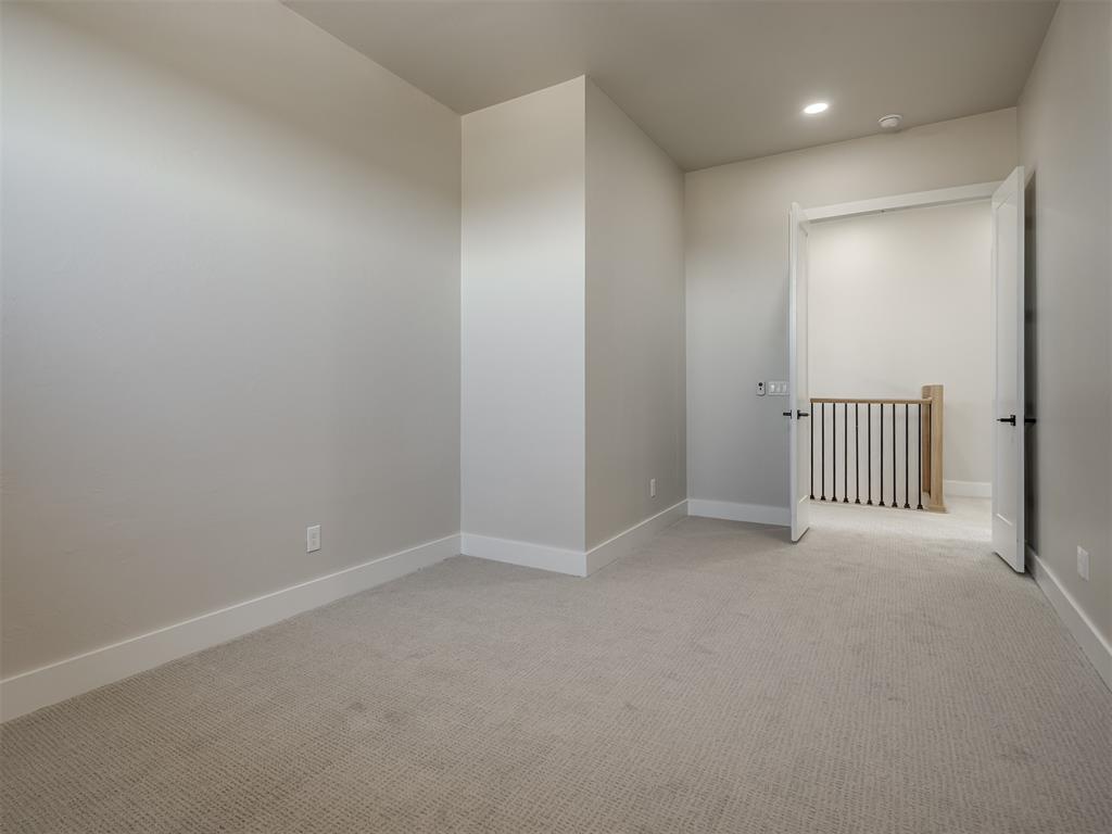 6305 Nw 153rd Street Property Photo 35