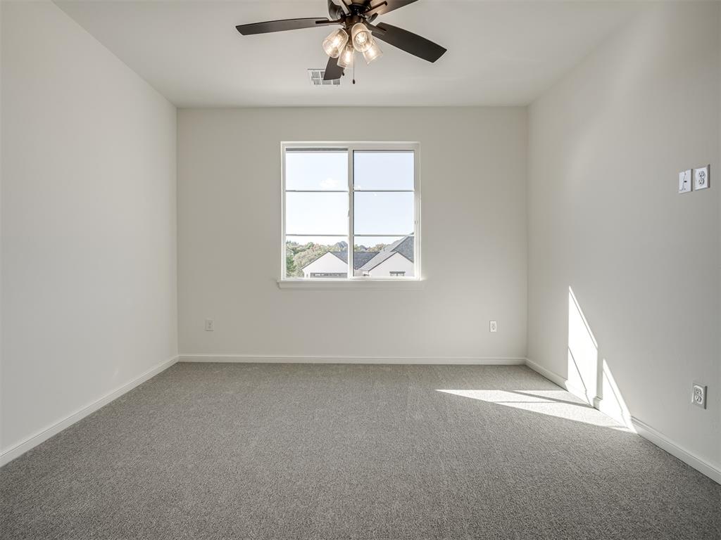1117 Falls Bridge Court Property Photo 30