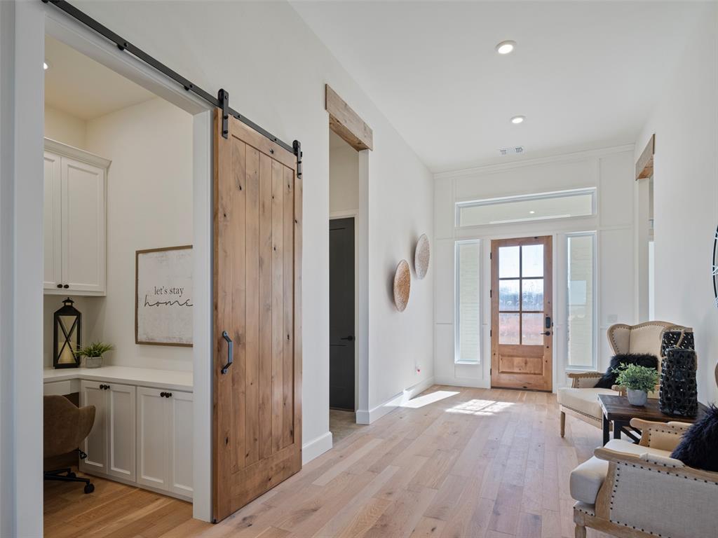 511 Basin Way Property Photo 6
