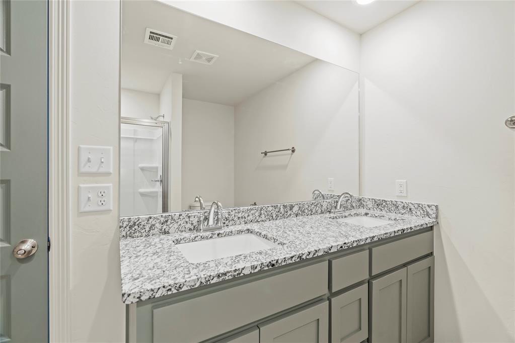 1934 Olive Avenue Property Photo 16