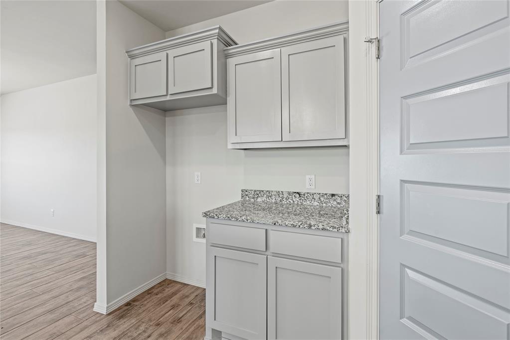 1935 Olive Avenue Property Photo 10