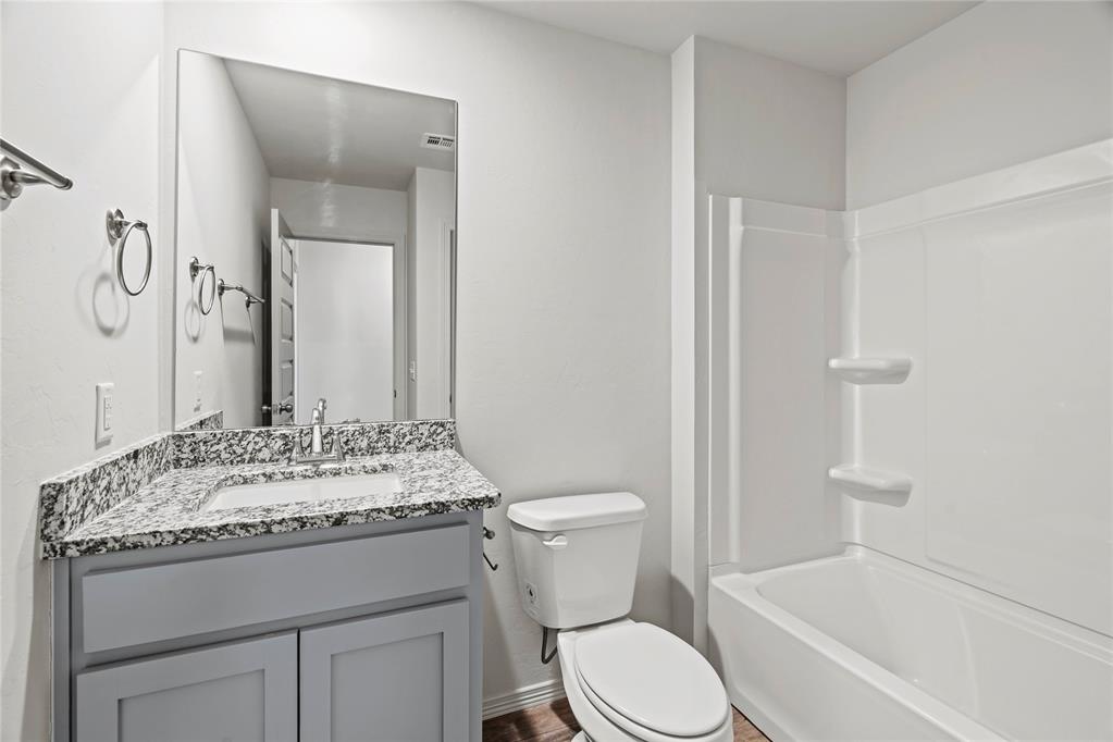 1935 Olive Avenue Property Photo 19