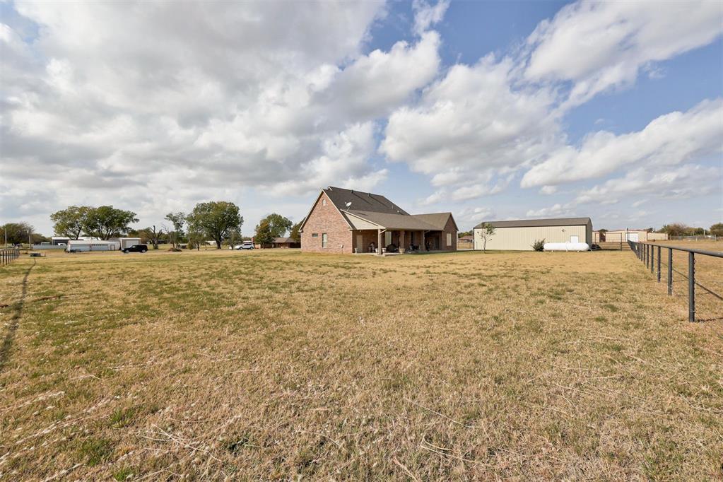 104 Mockingbird Lane Property Photo 7