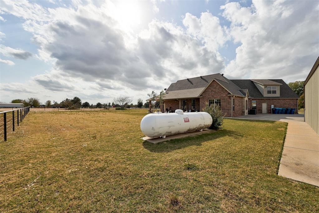 104 Mockingbird Lane Property Photo 8