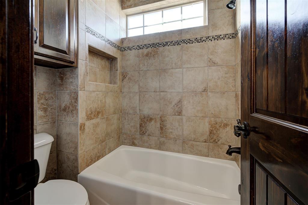 104 Mockingbird Lane Property Photo 45